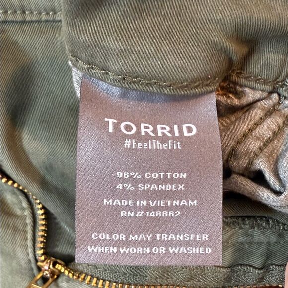 Torrid Olive Wide-Leg Jeans - Picture 4 of 4